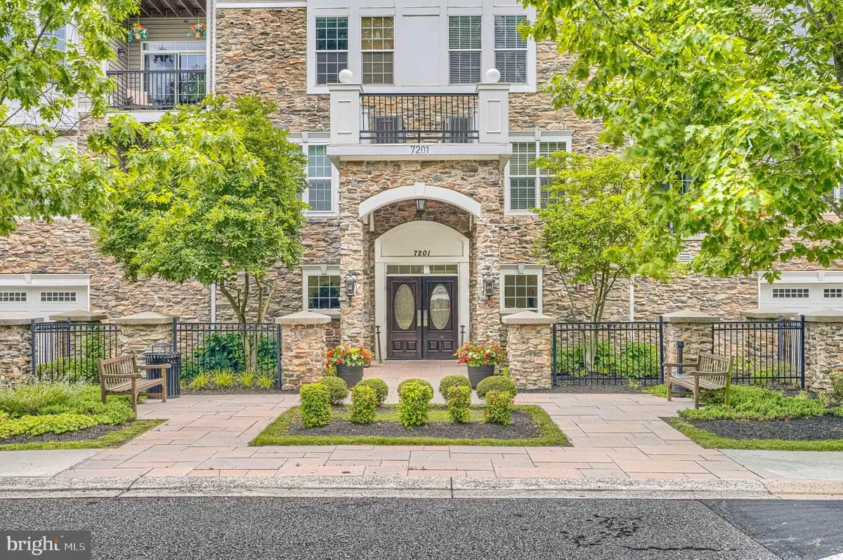 7201 Travertine Dr #104, Baltimore, MD 21209 - #1