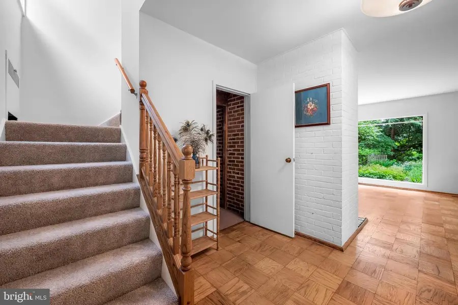 6003 Lakehurst Dr #5, Baltimore, MD 21210 - #3