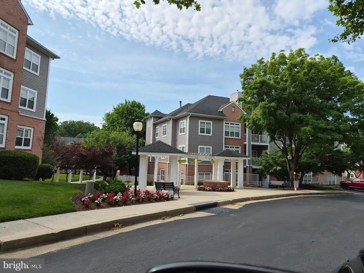 9219 Groffs Mill Dr #9219, Owings Mills, MD 21117 - #1