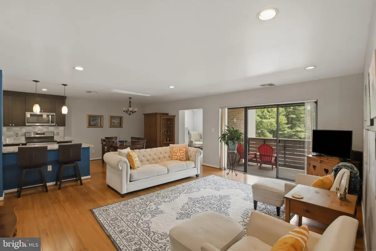 4 Candlemaker Ct #205, Baltimore, MD 21208 - #1