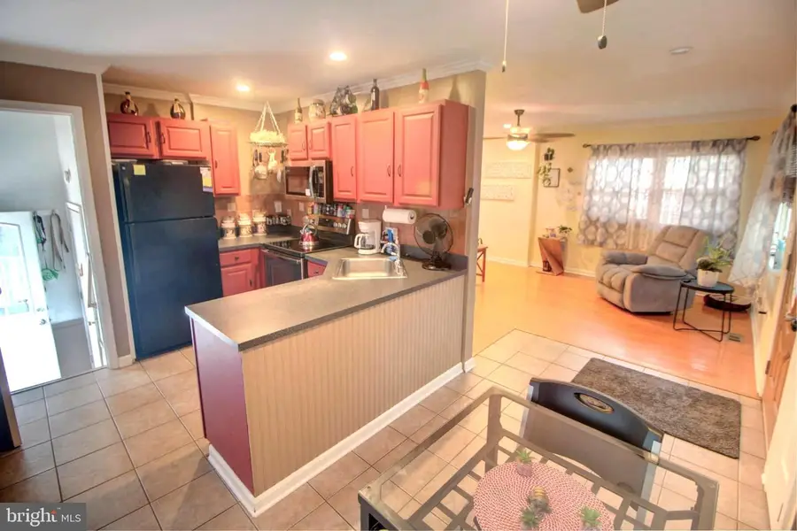1921 Lincoln Ave, Baltimore, MD 21227 - #3