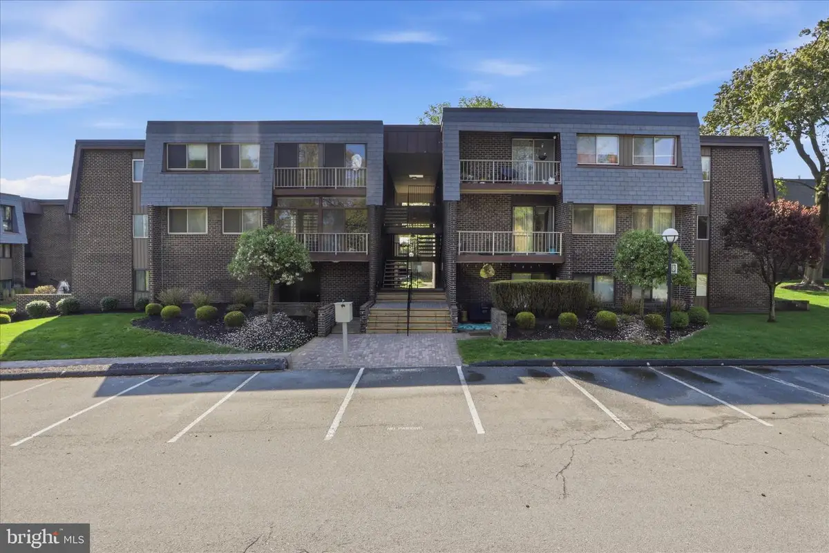 8 Stonehenge Cir #8-7, Baltimore, MD 21208 - #1