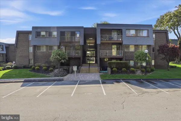 8 Stonehenge Cir #8-7, BALTIMORE, MD 21208
