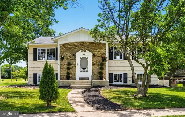 1225 Canberwell Rd, CATONSVILLE, MD 21228