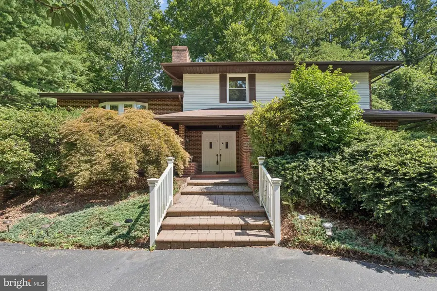 1 Jacobo Ln, Towson, MD 21286 - #2