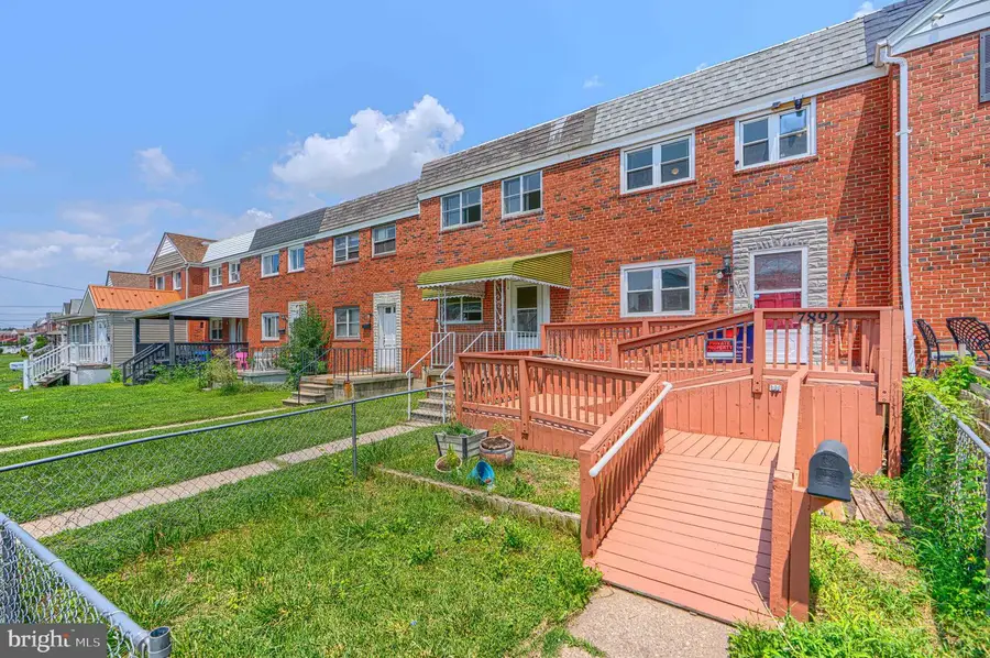 7892 Harold Rd, Dundalk, MD 21222 - #2
