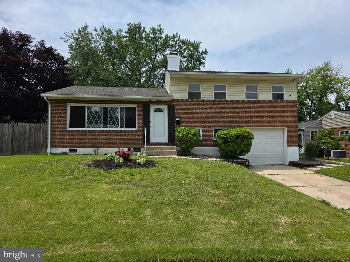 5915 Charnwood Rd, Catonsville, MD 21228 - #1