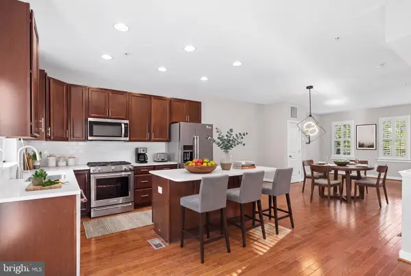 422 Virginia Ave, TOWSON, MD 21286