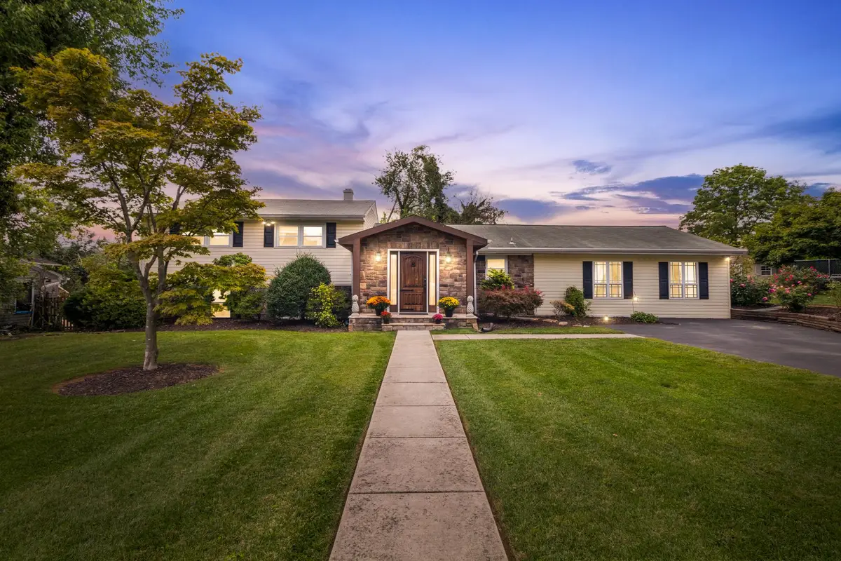 7206 N Charles St N, Lutherville Timonium, MD 21093 - #1