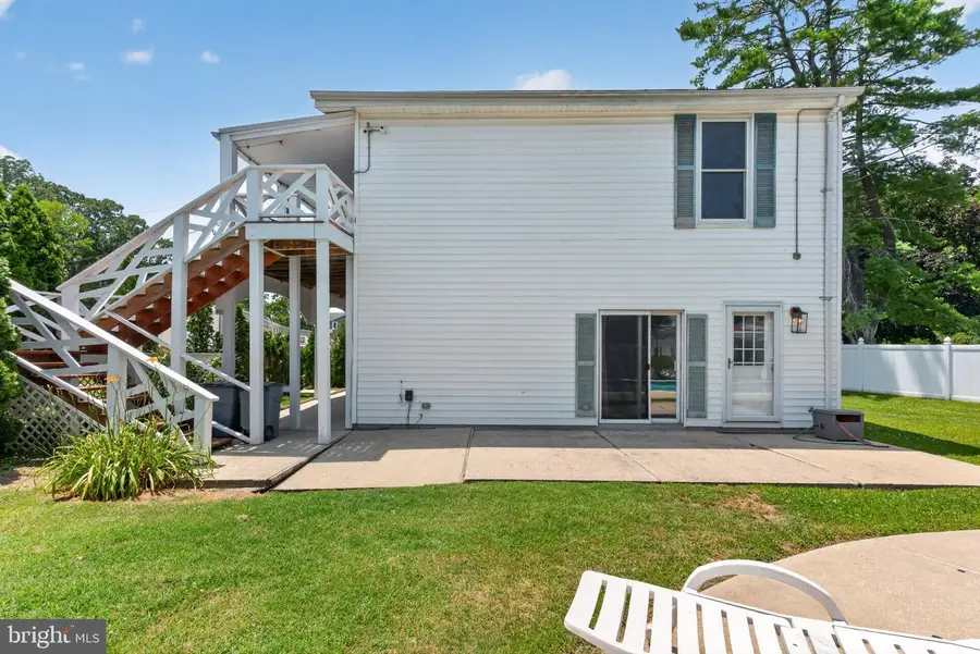 2528 Lodge Farm Rd, Sparrows Point, MD 21219 - #3