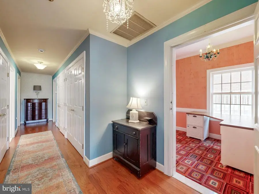 302 Brightwood Club Dr #302, Lutherville Timonium, MD 21093 - #3