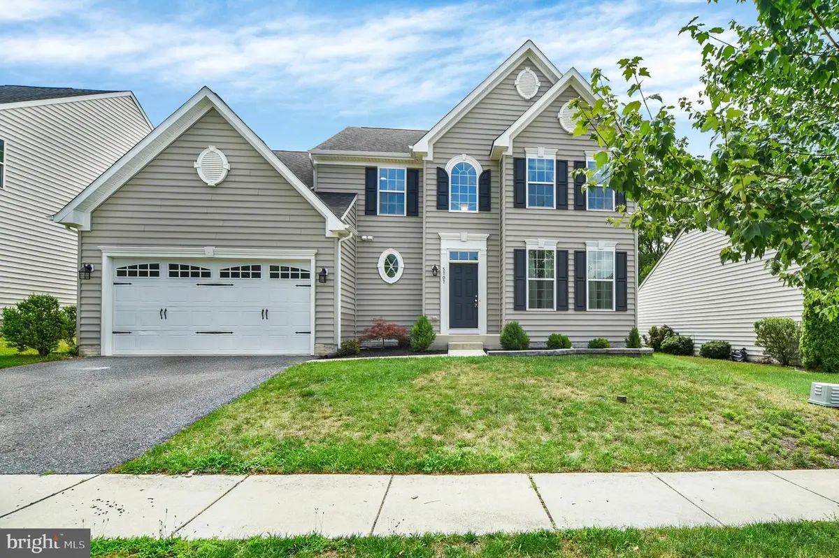 5707 Fieldcrest Dr, White Marsh, MD 21162 - #1