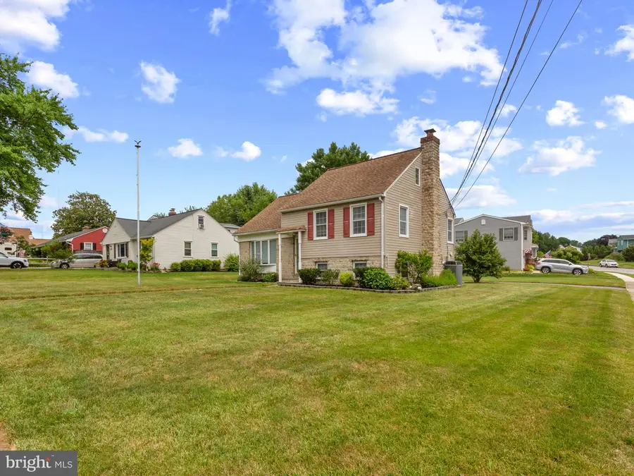 2109 Arlonne Dr, Catonsville, MD 21228 - #3