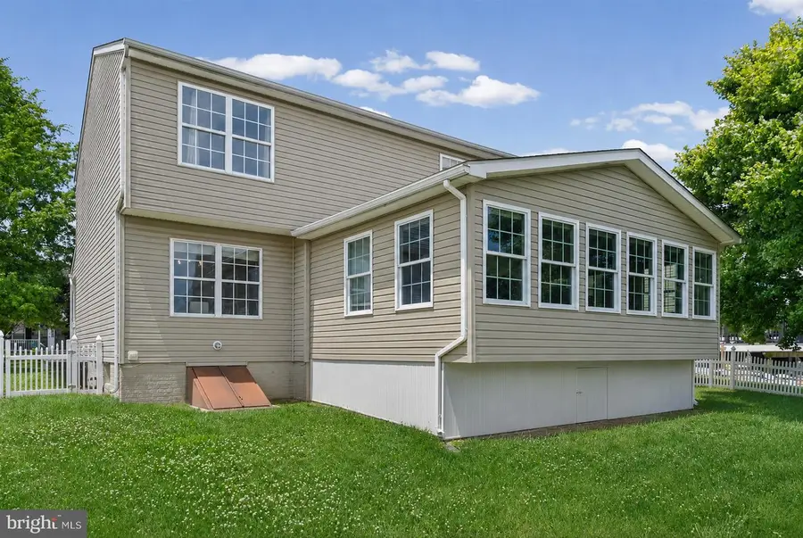 4725 Greencove, Sparrows Point, MD 21219 - #2