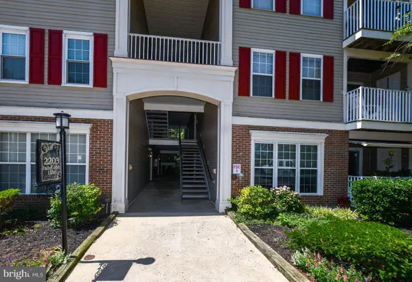 2203-b Falls Gable Ln #b, BALTIMORE, MD 21209