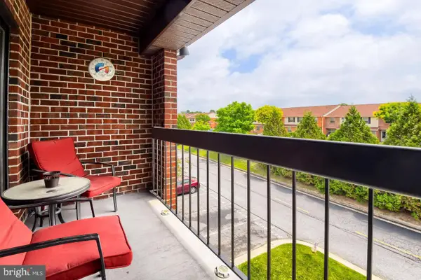 8 Juliet Ln #304, NOTTINGHAM, MD 21236