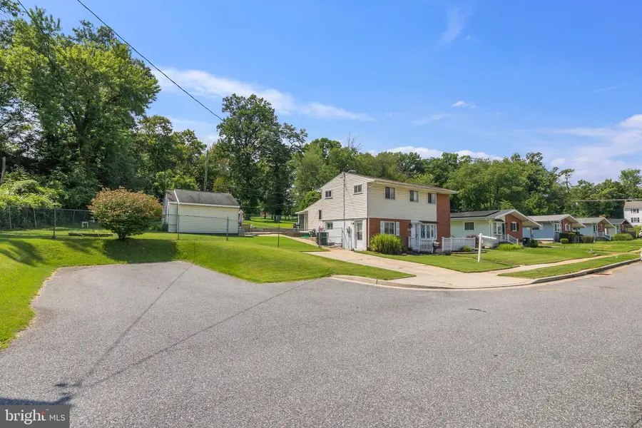 5608 Huntsmoor Rd, Baltimore, MD 21227 - #3