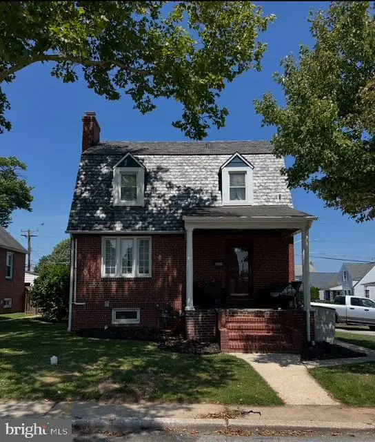 8004 Manor Rd, Parkville, MD 21234 - #1