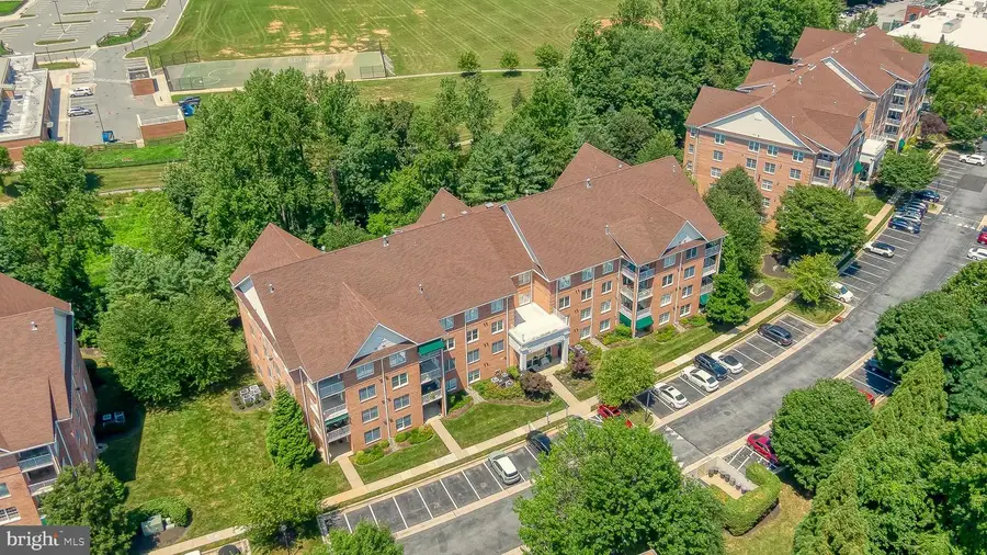620 Straffan Dr #302, Lutherville Timonium, MD 21093 - #2