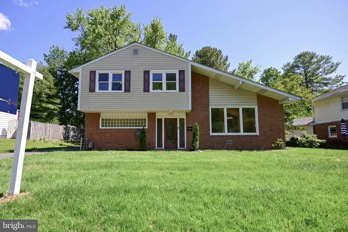 916 Beaverbank Cir, Baltimore, MD 21286 - #1