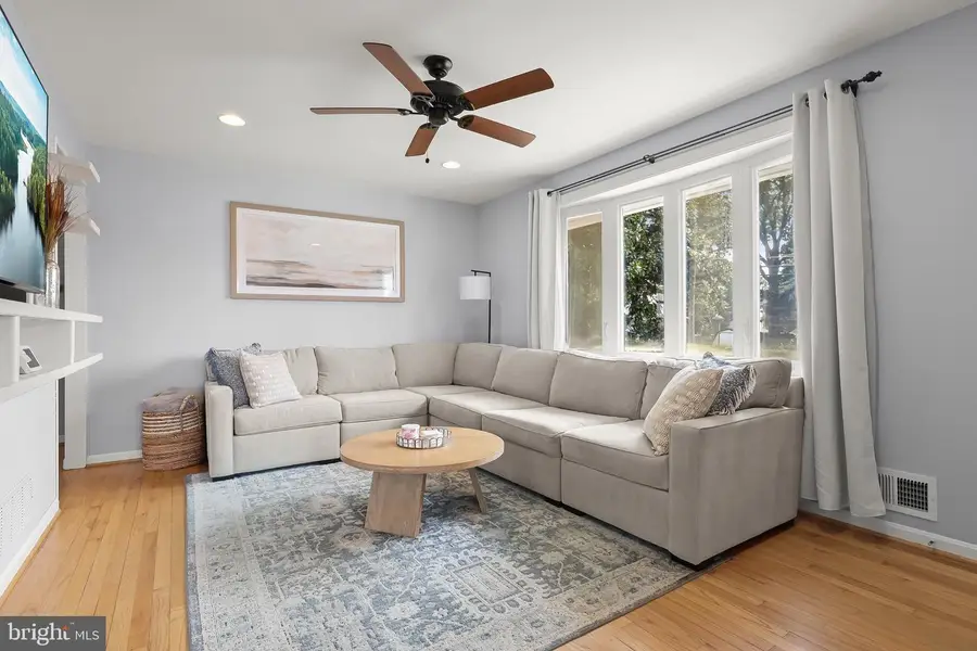 3224 Acton Rd, Parkville, MD 21234 - #2