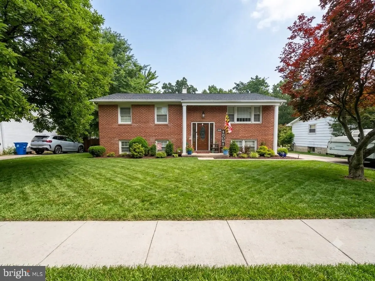 111 Sacred Heart Ln, Reisterstown, MD 21136 - #1