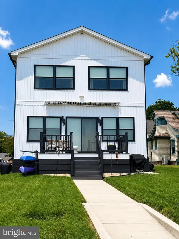 2724 Holly Beach Rd, BALTIMORE, MD 21221