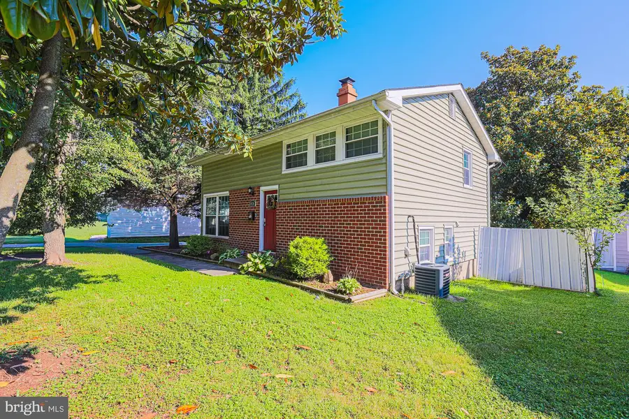 1024 Kenilworth Dr, Towson, MD 21204 - #3