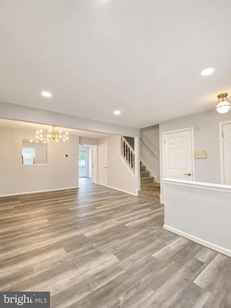 13 Ingate Ter, Baltimore, MD 21227 - #3