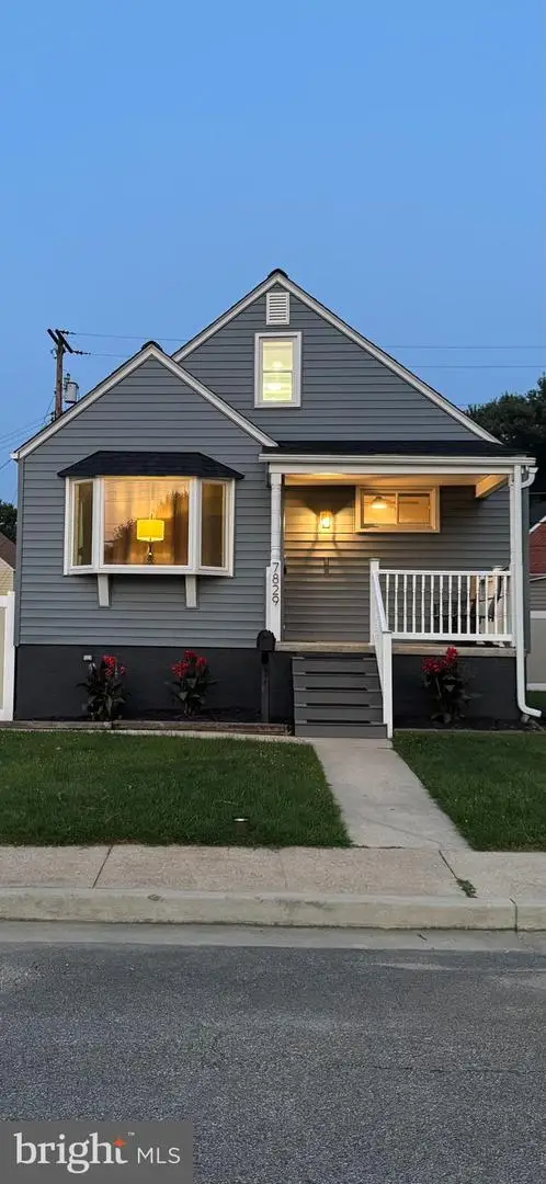 7829 Aiken Ave, Parkville, MD 21234 - #2