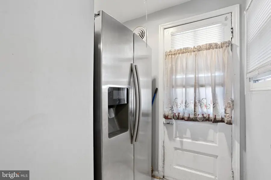 41 N Dundalk Ave, Baltimore, MD 21222 - #3