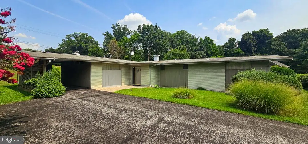 3408 Manor Hill Rd, Baltimore, MD 21208 - #1