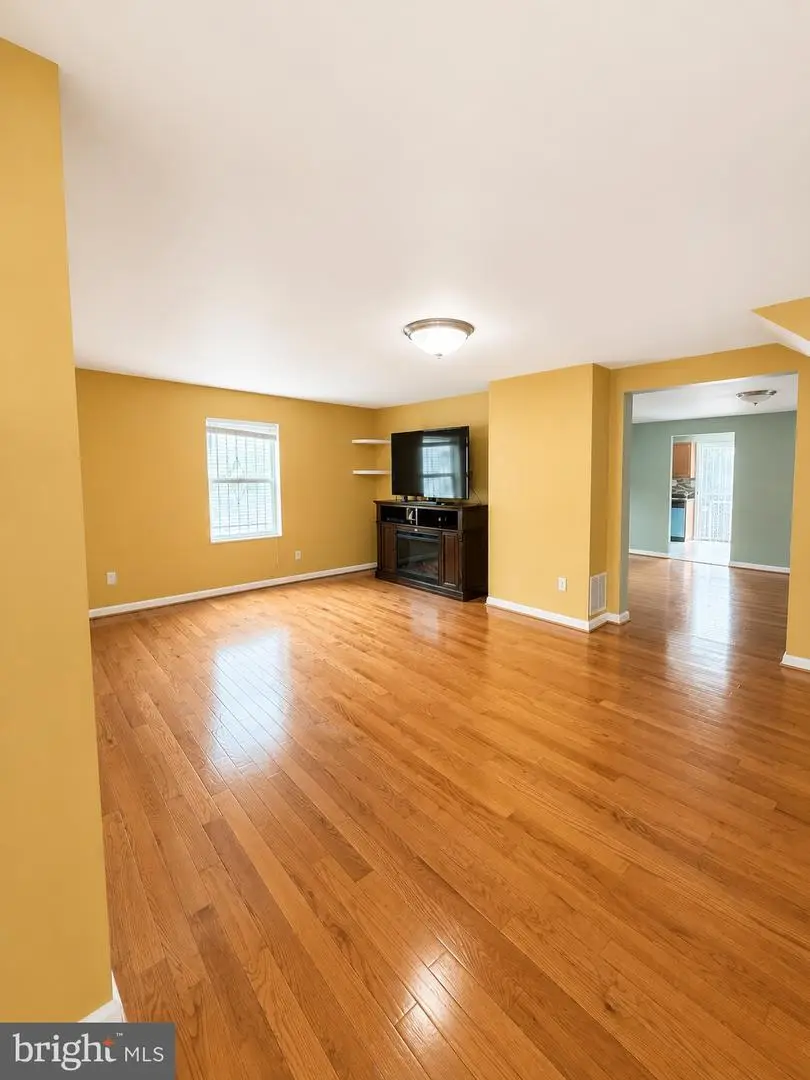 123 Winters Ln, Baltimore, MD 21228 - #3