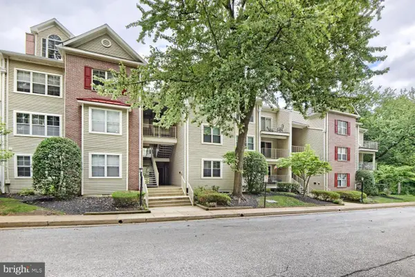 2322-j Falls Gable Ln #j, BALTIMORE, MD 21209