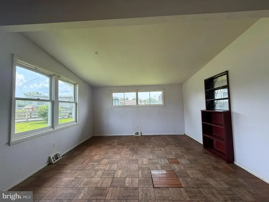 1705 Sunny Ct, Baltimore, MD 21207 - #3