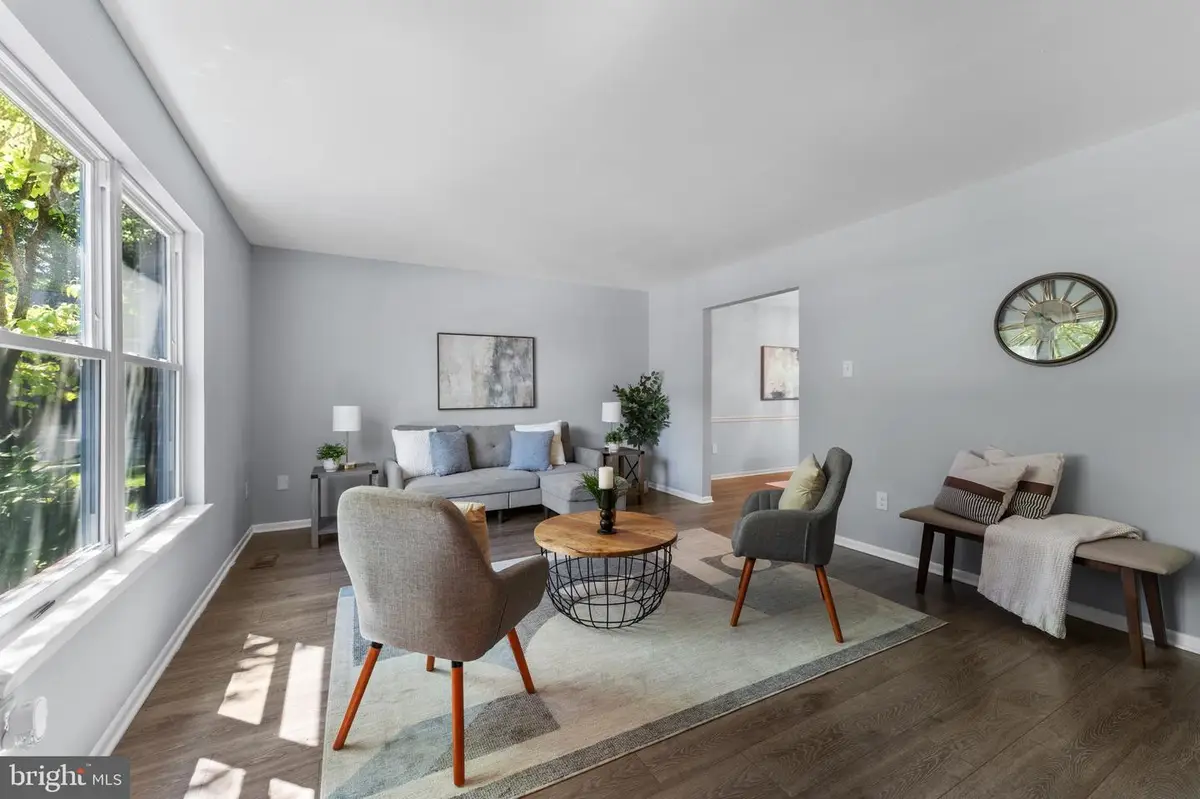 10 Iron Bolt Ct, Catonsville, MD 21228 - #1