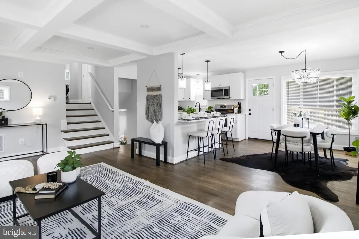 922 Kent Ave, Catonsville, MD 21228 - #1