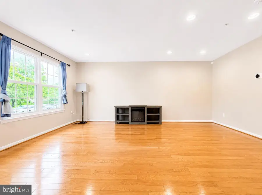 6556 Ridgeborne Dr, Baltimore, MD 21237 - #3