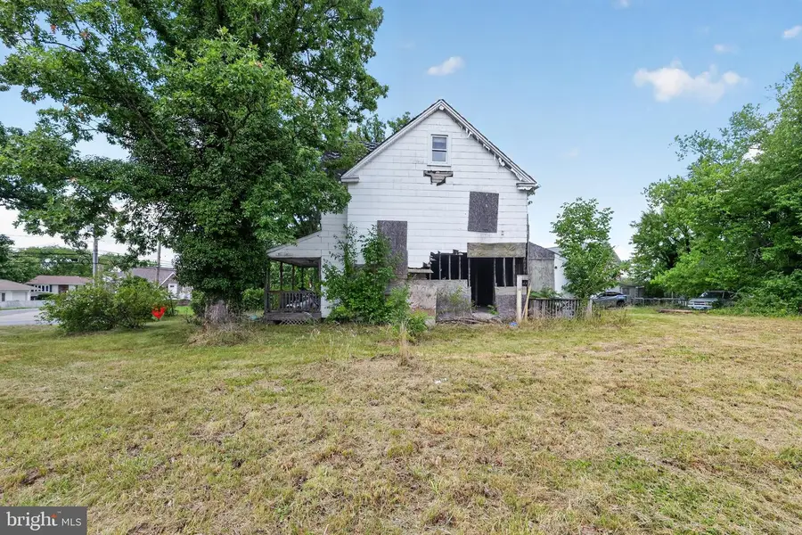 2923 & 2925 N Rolling Rd, Windsor Mill, MD 21244 - #3