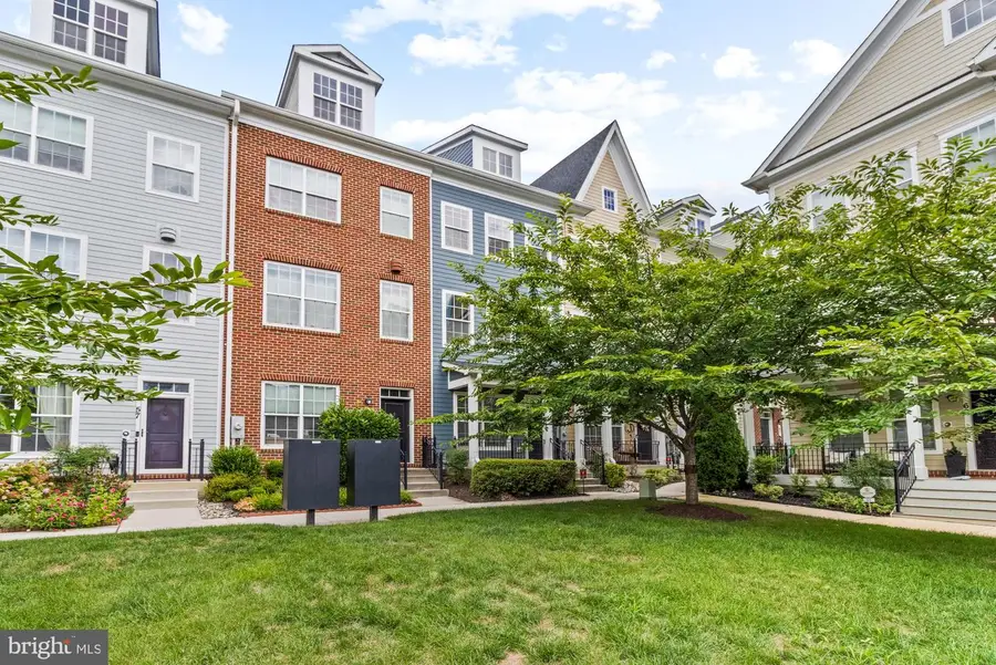 61 Linden Pl, Towson, MD 21286 - #3
