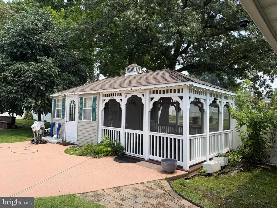 734 Essex Ave, Baltimore, MD 21221 - #3