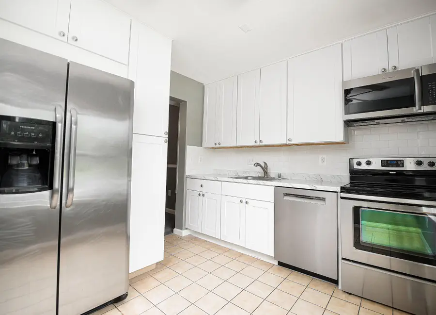 135 Bourbon Ct, Baltimore, MD 21234 - #3