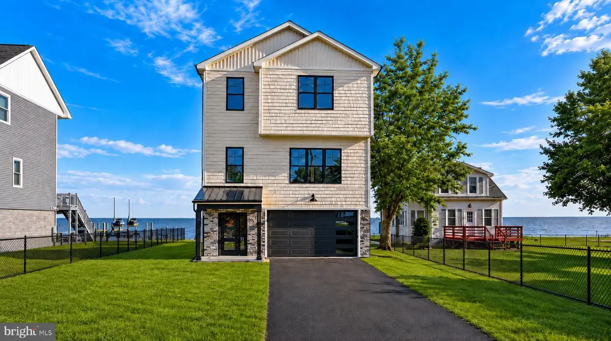 8823 Chesapeake Ave, Sparrows Point, MD 21219 - #1