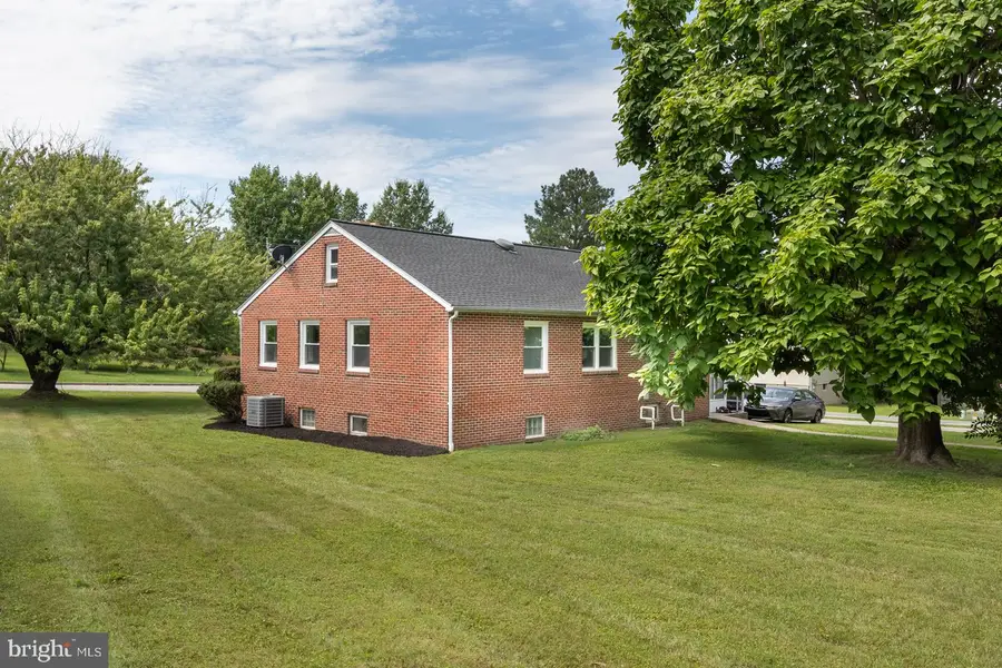 4516 E Joppa Rd, Perry Hall, MD 21128 - #2