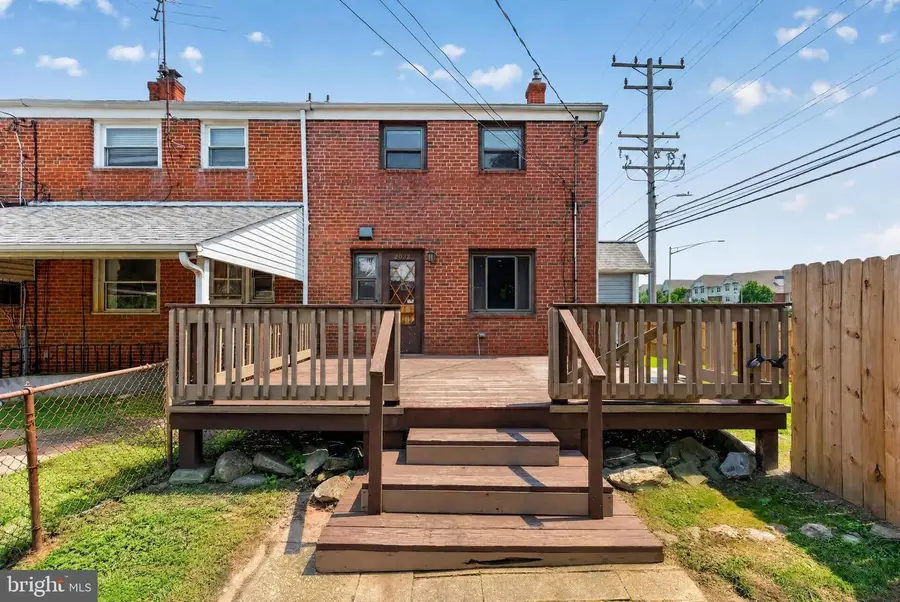 2032 Ormand Rd, Baltimore, MD 21222 - #3