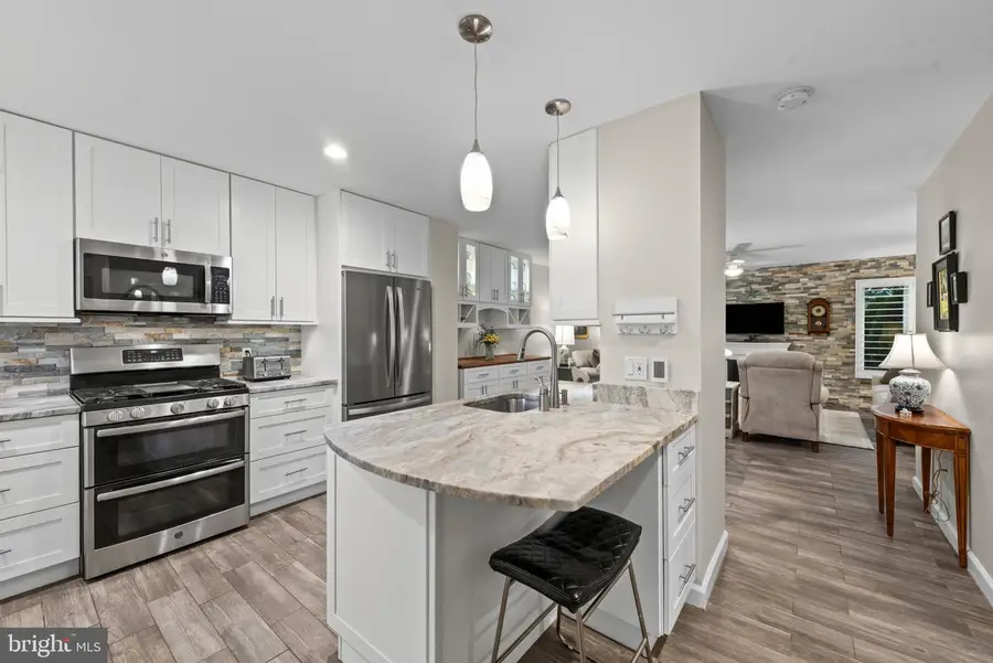 11 Stoneridge Ct, Baltimore, MD 21239 - #3