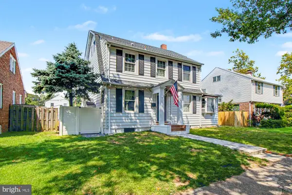16 Liberty Pkwy, DUNDALK, MD 21222