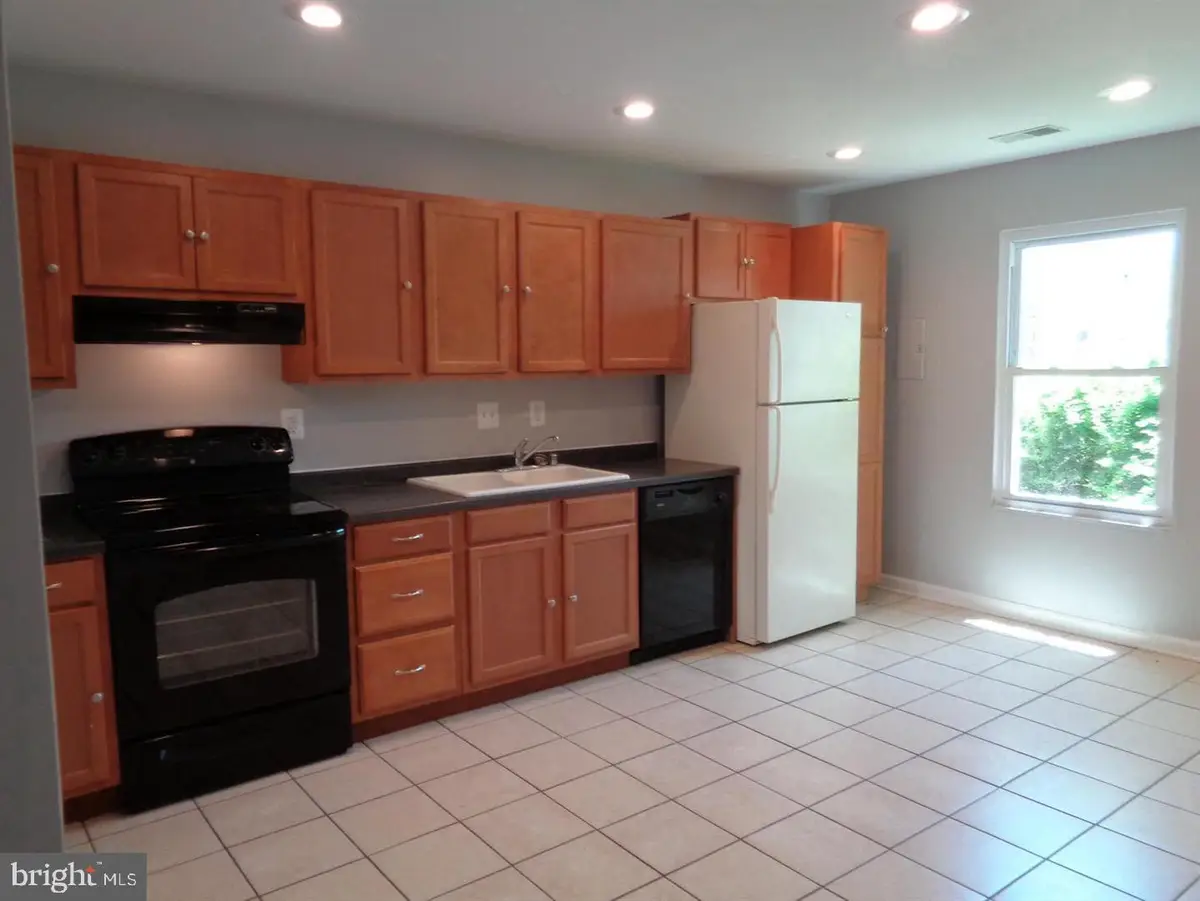 612 Kittendale Cir, Middle River, MD 21220 - #1