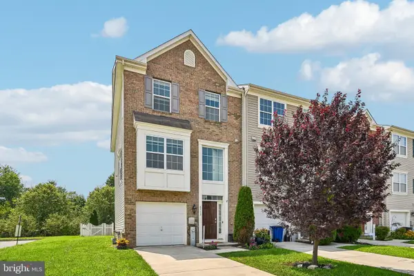 8518 Stansbury Lake Dr, BALTIMORE, MD 21222