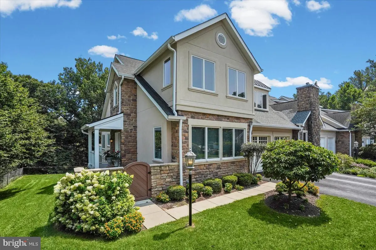 6815 Newstead Ln, Baltimore, MD 21209 - #1